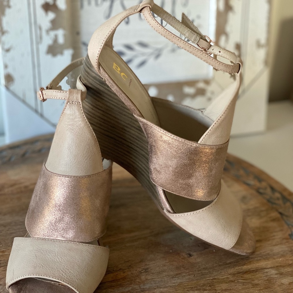 BC  Wedge Rose, Blush